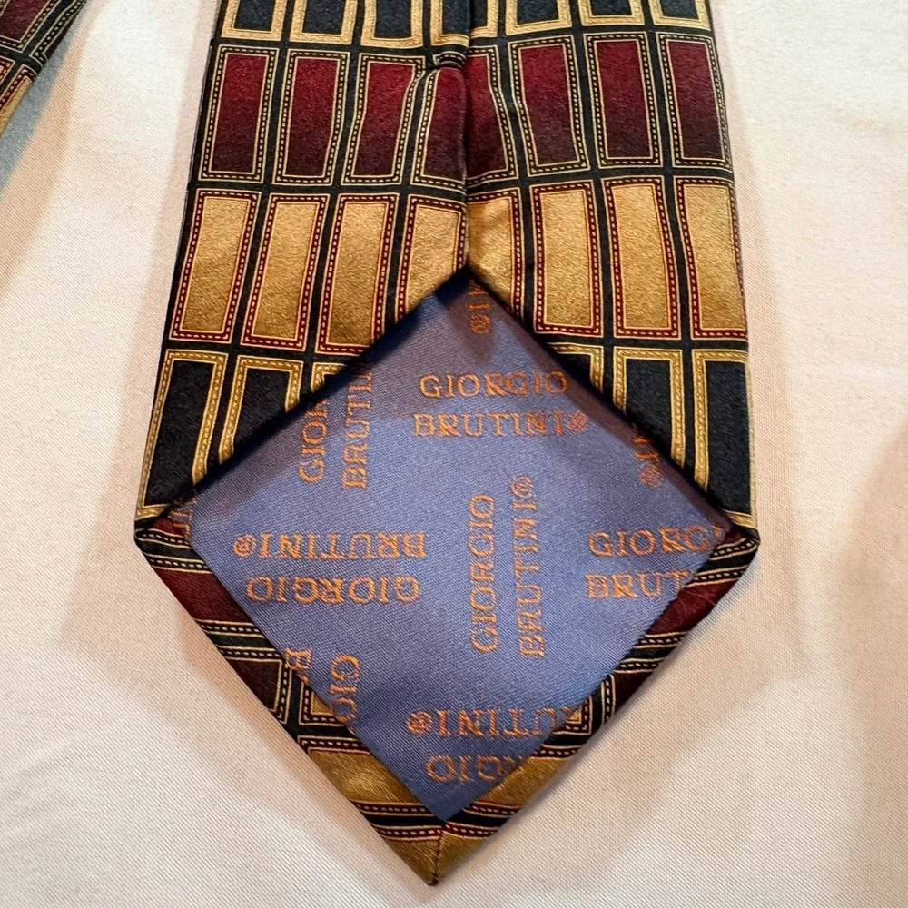 Giorgio Brutini Silk Tie & Pocket Square Set Mens Gold Burgundy Geometric Formal